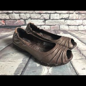 Skechers Biker Scrunchy Peep Toes Metallic Flats